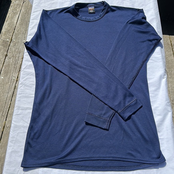 patagonia capilene longsleeve Navy blue Size M - Picture 3 of 3